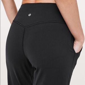 Black Lululemon Align Jogger, Size 4